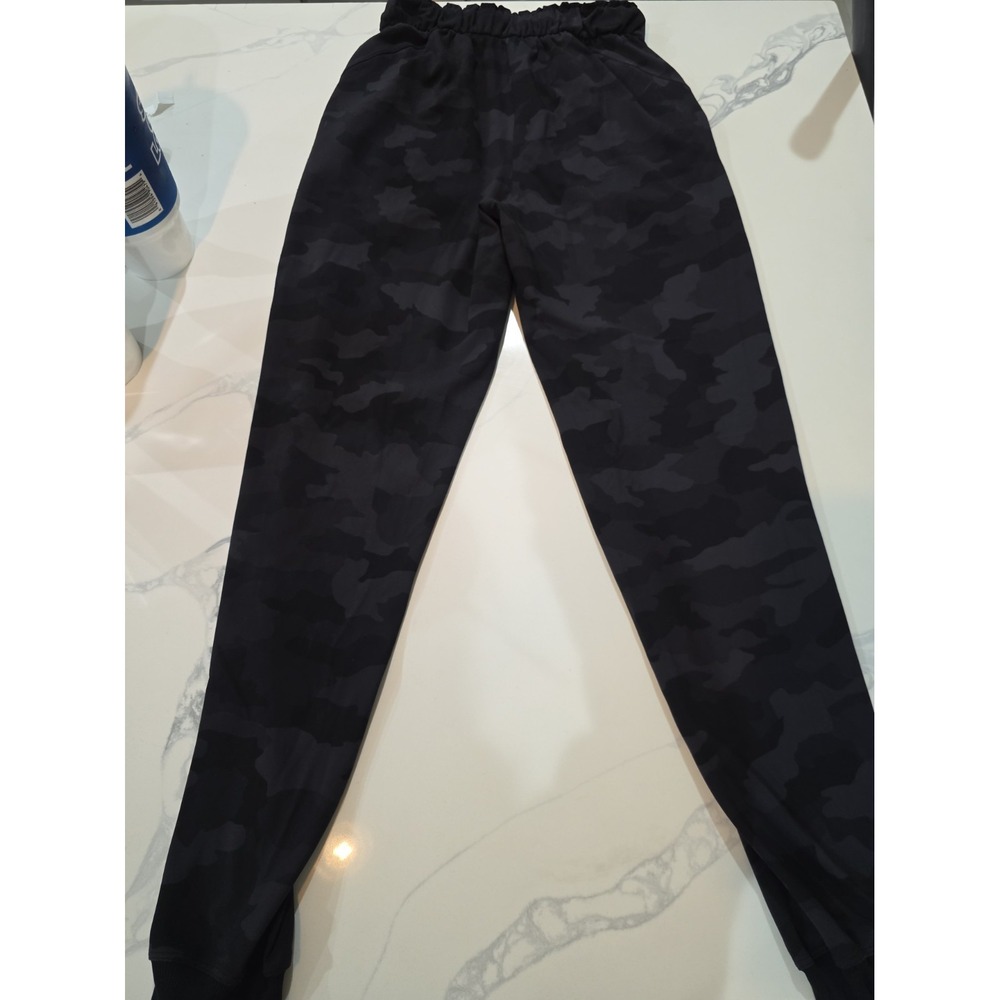 Lululemon Stretch High-Rise Jogger Heritage 365 Camo Deep Coal Multi Womens XS